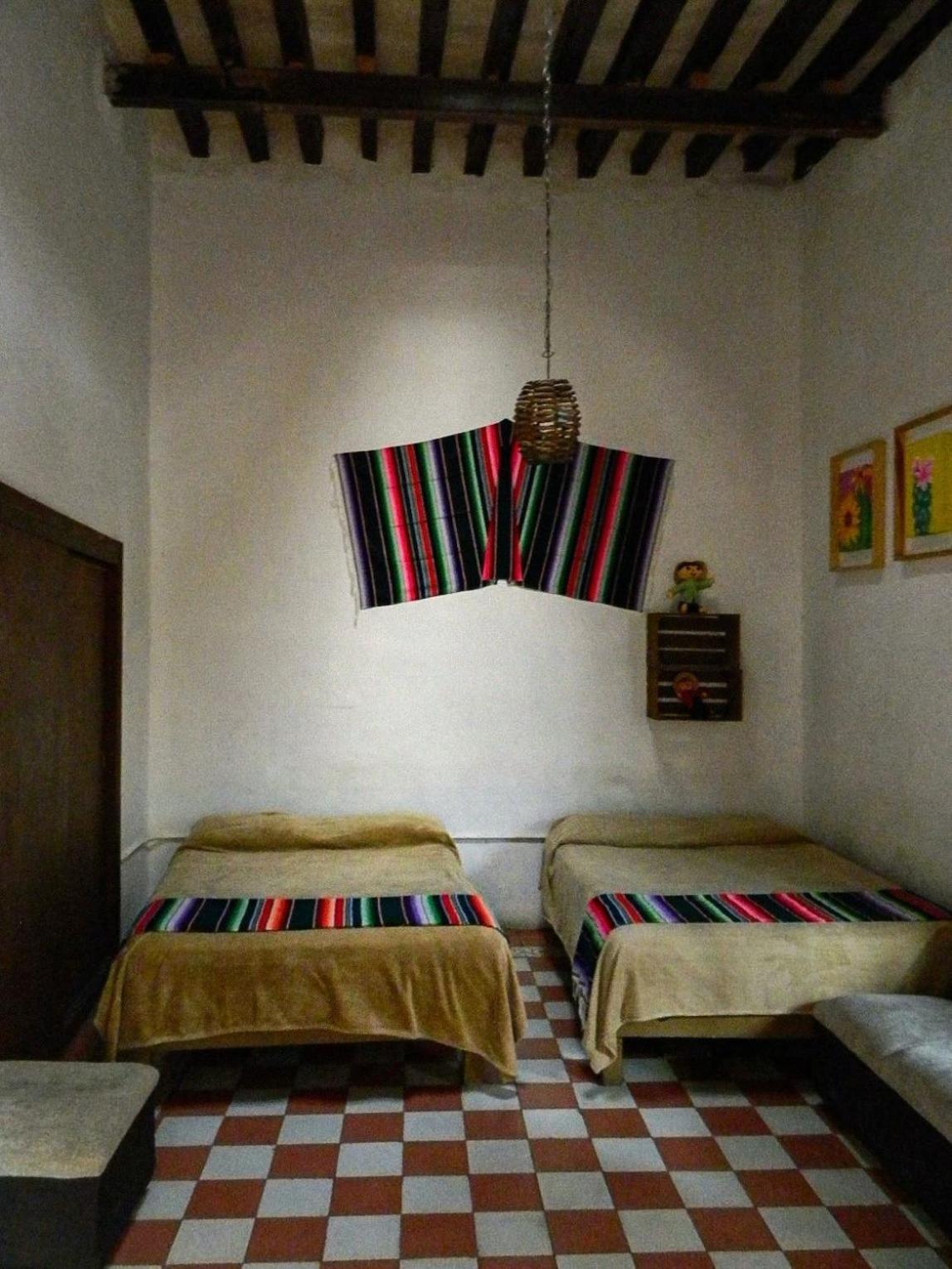 Lele Panchito y Lavanda Juntos en el Centro Querétaro Exterior foto